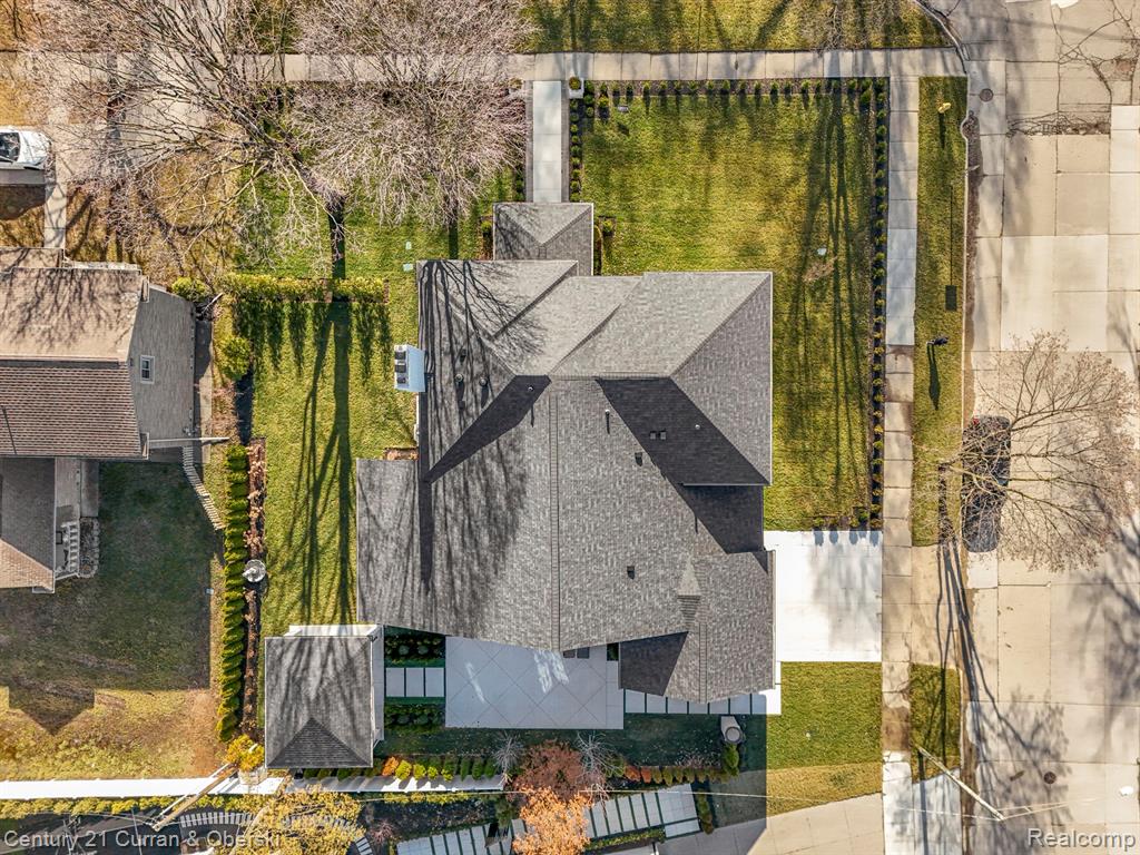 2211 Golfview Drive, Dearborn, MI, 48128