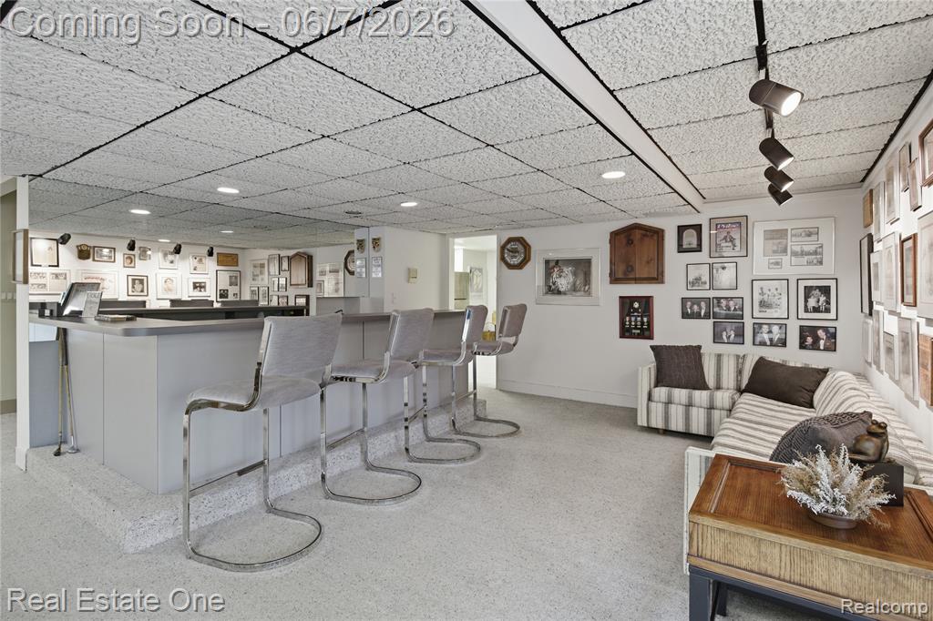 5321 Forest Way, Bloomfield Hills, MI 48302 — Photo 35