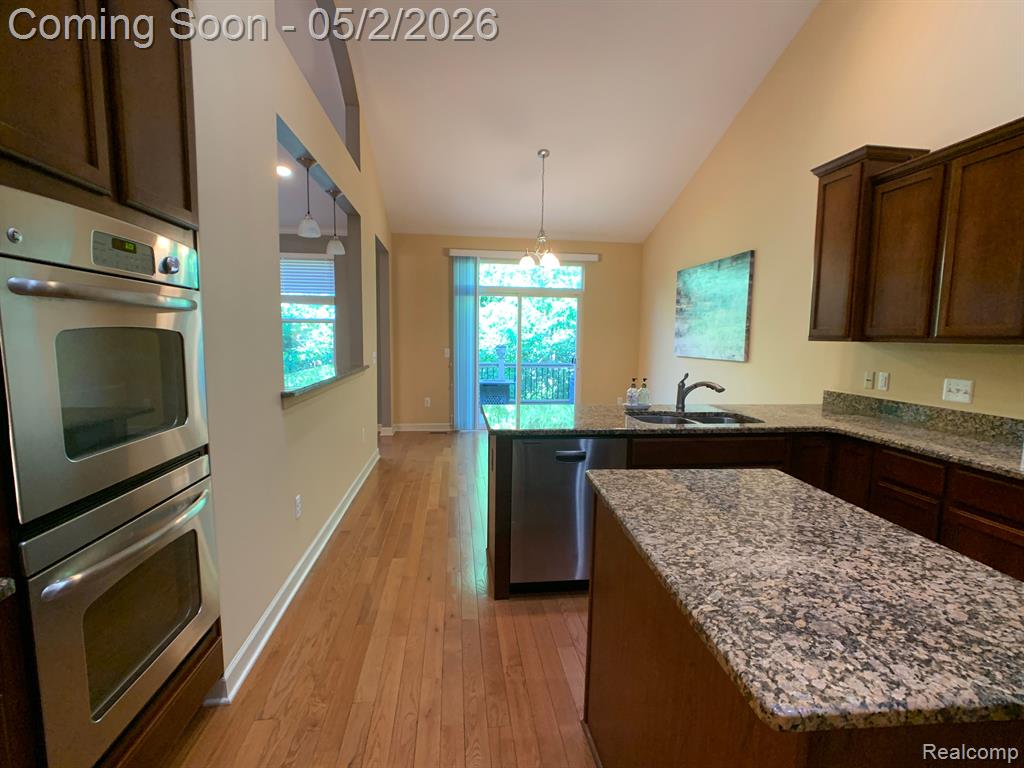 6603 BERRY CREEK Lane, West Bloomfield, MI — Photo 11
