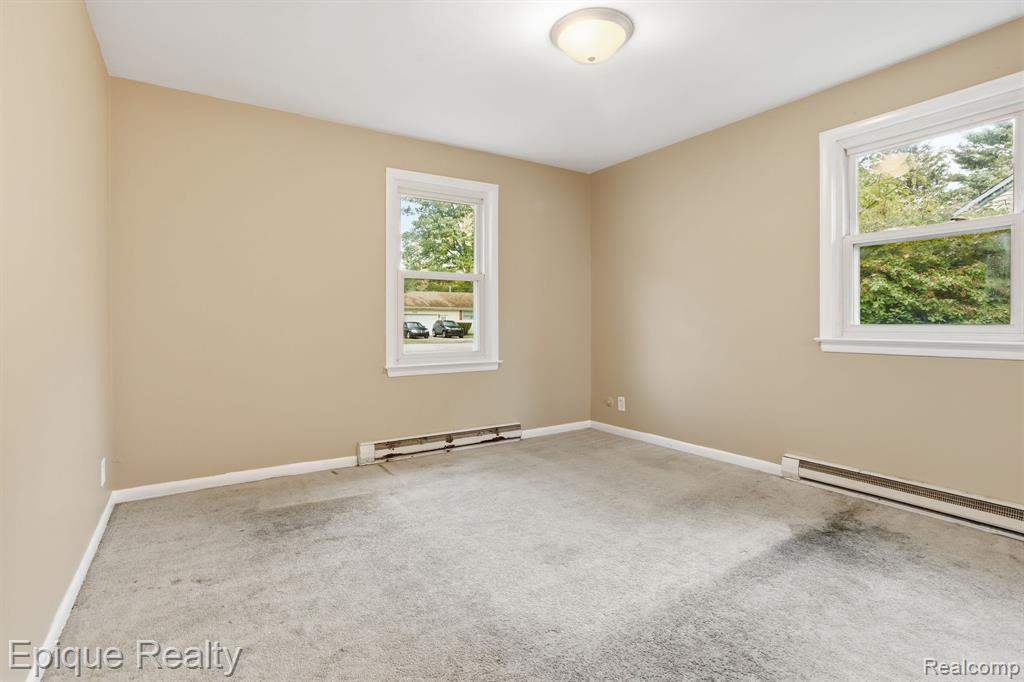 3560 Milton Road, Fort Gratiot, MI 48059 — Photo 15