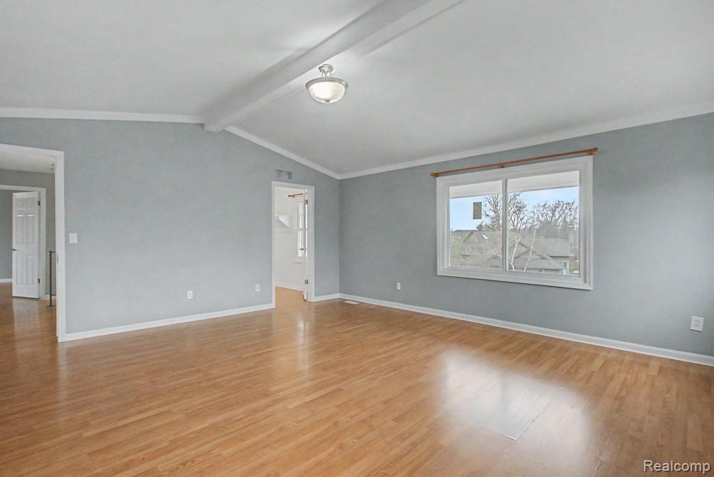 5394 Pond Bluff Drive, West Bloomfield, MI 48323 — Photo 22