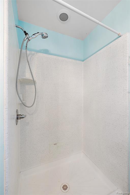 45765 Cagney Drive, Macomb, MI 48044 — Photo 26