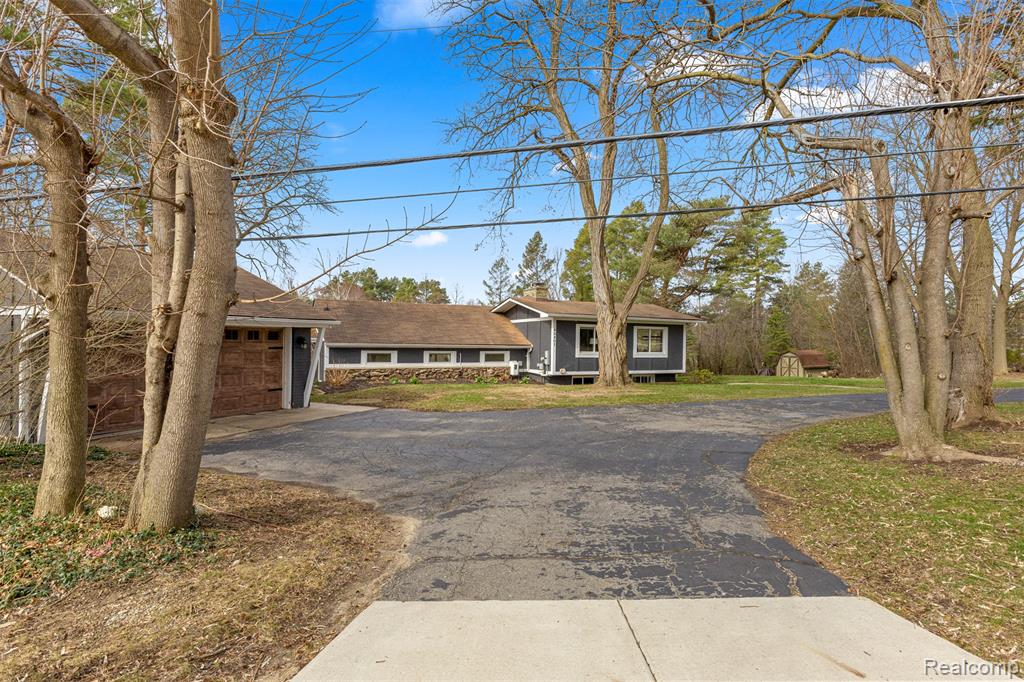 45401 W 9 Mile Road, Novi, MI — Photo 54
