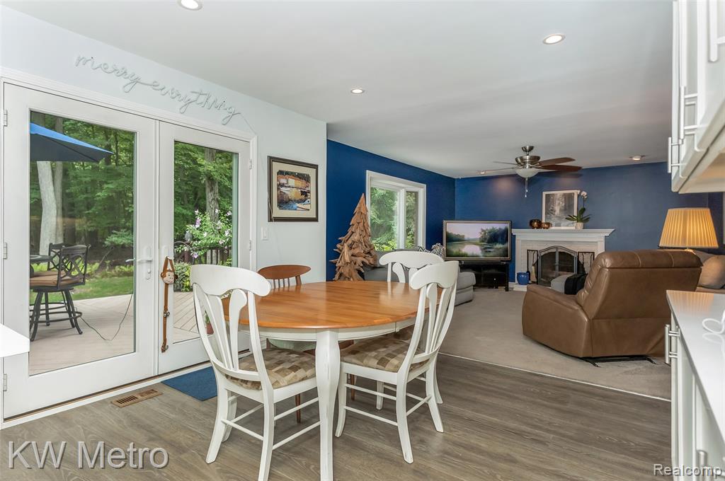 635 Timberline Drive, Rochester Hills, MI 48309 — Photo 16