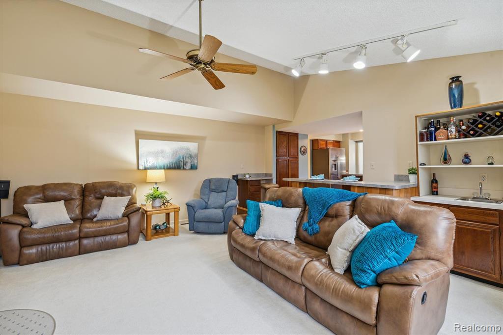 45303 CLAYMORE Drive, Canton, MI 48187 — Photo 26
