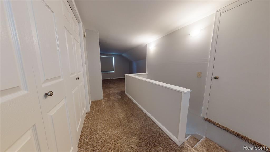 916 N Kenwood Avenue, Royal Oak, MI 48067 — Photo 15