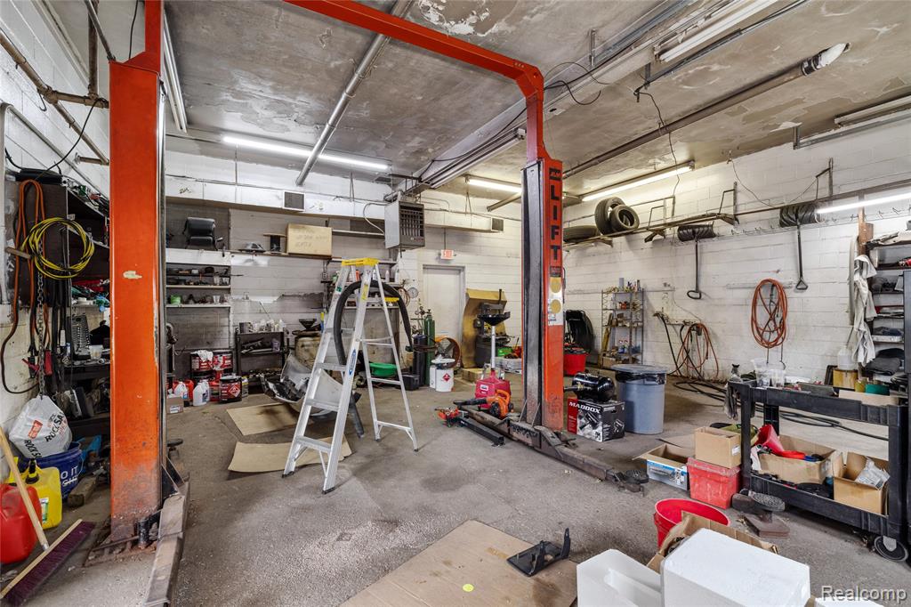 501 Broadway Street, Marine, MI — Photo 17