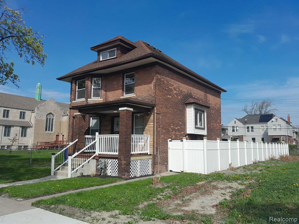 728 W PHILADELPHIA Street, Detroit, MI 48202 — Photo 3