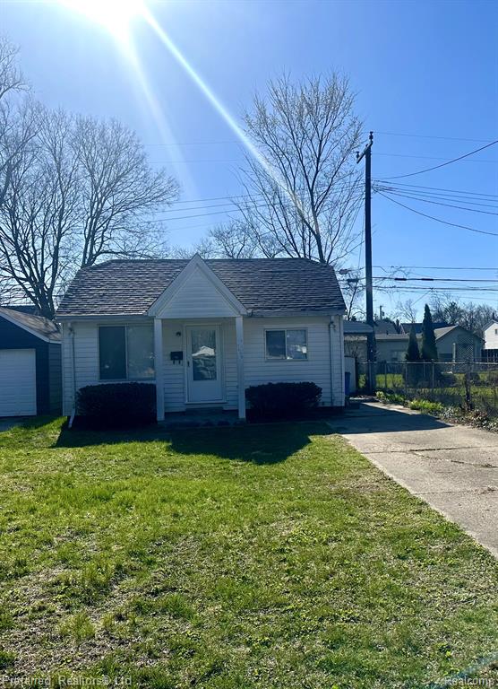 7695 HAZELTON Street, Dearborn Heights, MI 48127 — Photo 10