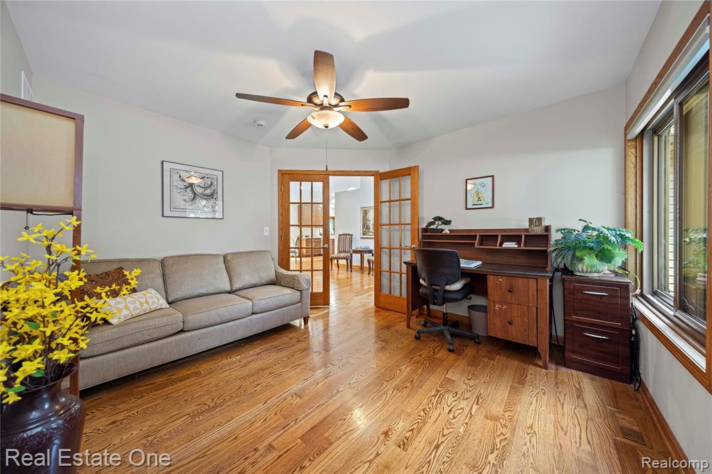 9611 Klais Road, Clarkston, MI 48348 — Photo 28