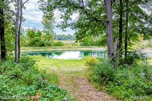 4894 Indian Creek Drive, Jackson, MI 49201 — front exterior