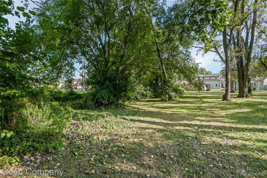 1727 E Elza Avenue, Hazel Park, MI 48030 — Photo 32