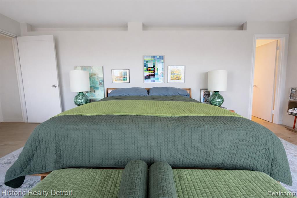 1300 E Lafayette Street E, 307, Detroit, MI 48207 — Photo 17