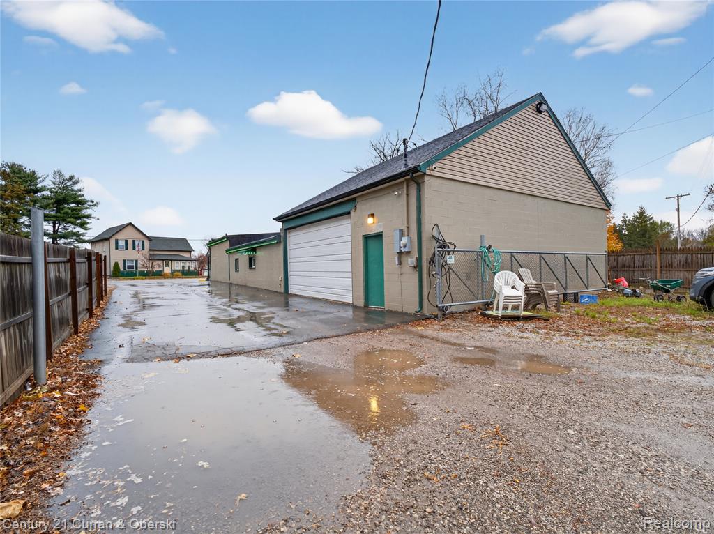 27996 Waltz Road, New Boston, MI 48164 — Photo 40