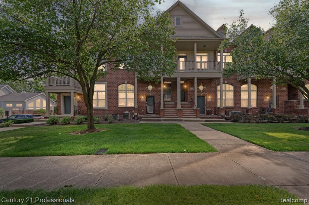 412 Boardwalk Drive, Walled Lake, MI 48390 — Photo 4