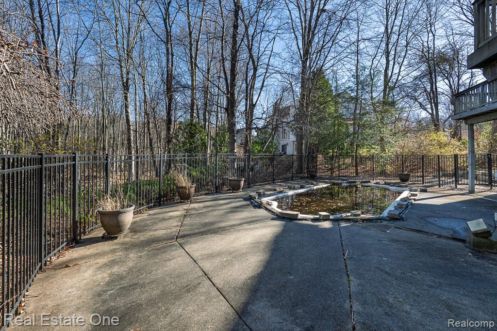 5181 Stonehenge Drive, Rochester, MI 48306 — Photo 56