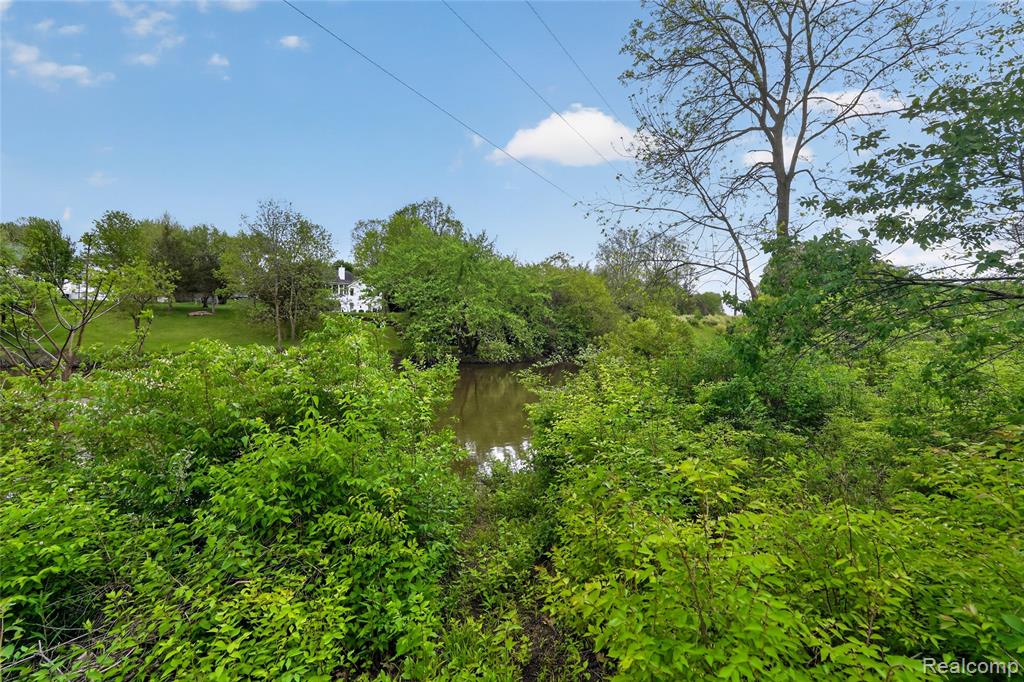 6235 Flushing Road, Flushing, MI 48433 — Photo 49