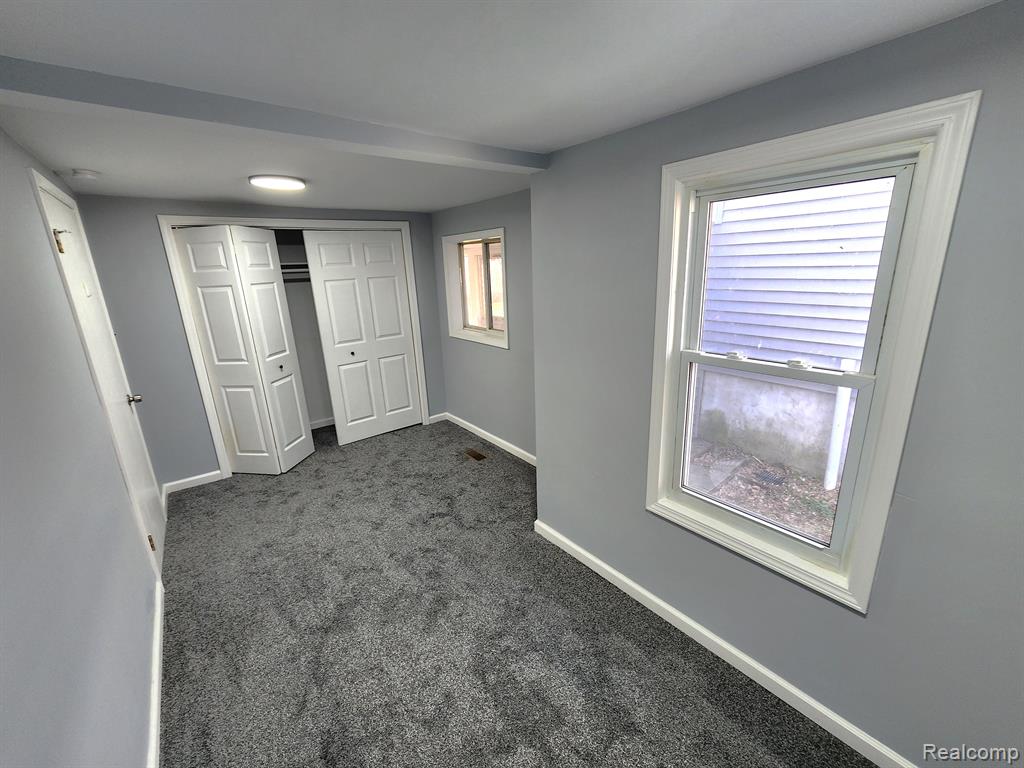 5082 CENTER Road, Grand Blanc, MI 48439 — Photo 21