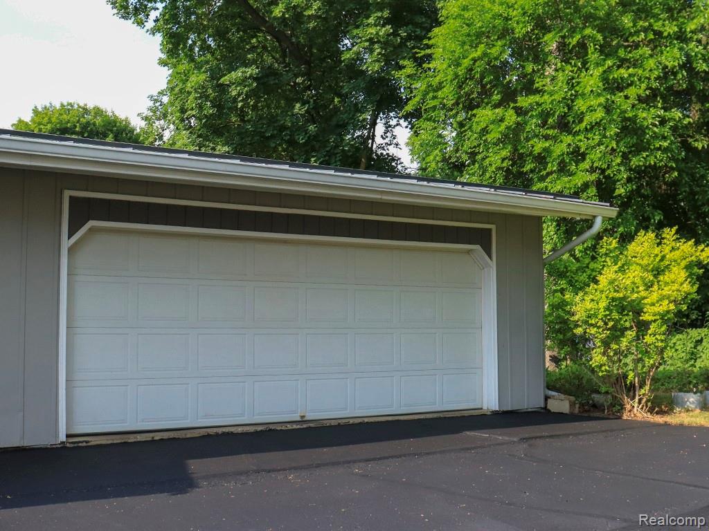 311 S Clinton Street, Stockbridge, MI 49285 — Photo 29