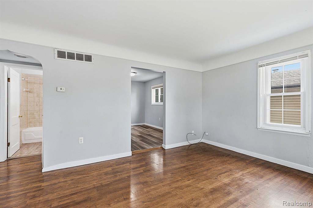5852 Beech Daly Road, Taylor, MI 48180 — Photo 6