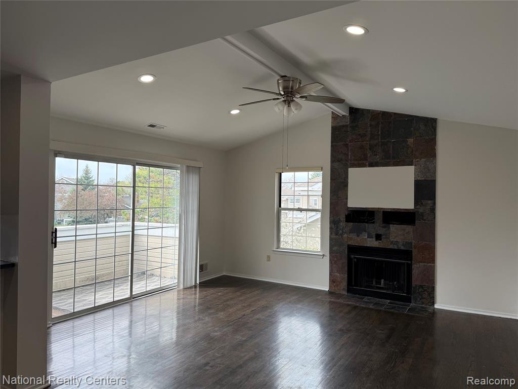 6677 Chimney Sweep, West Bloomfield, MI — Photo 8