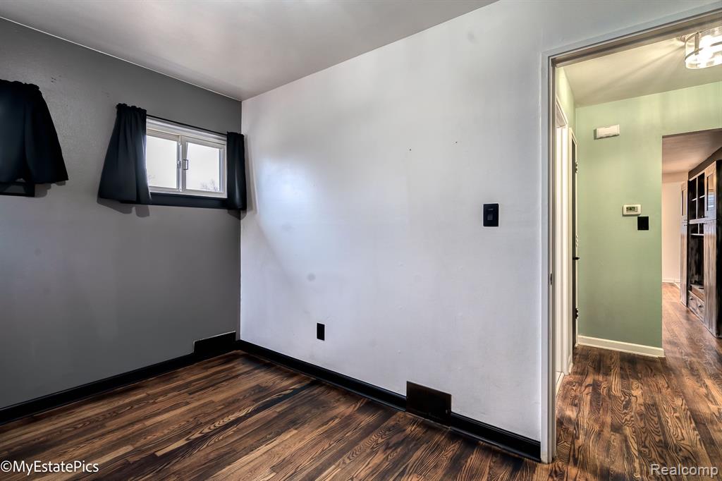 1251 CLARITA Street, Ypsilanti, MI 48198 — Photo 31
