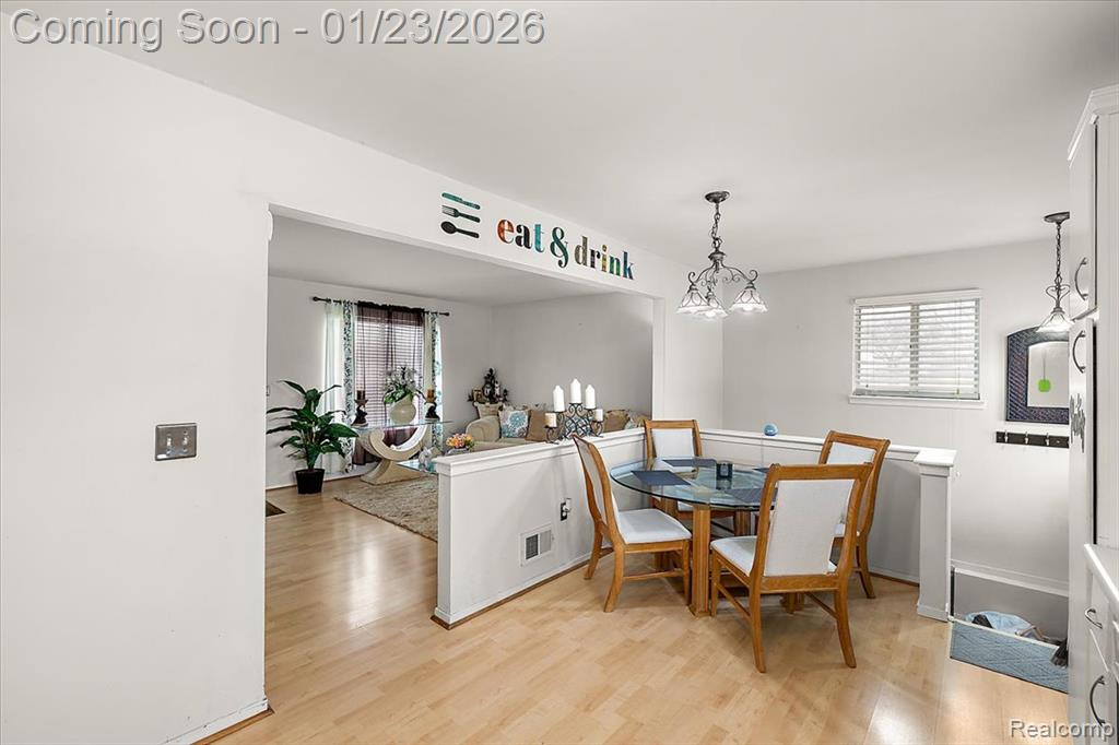 6823 Engleman, Center Line, MI 48015 — Photo 11