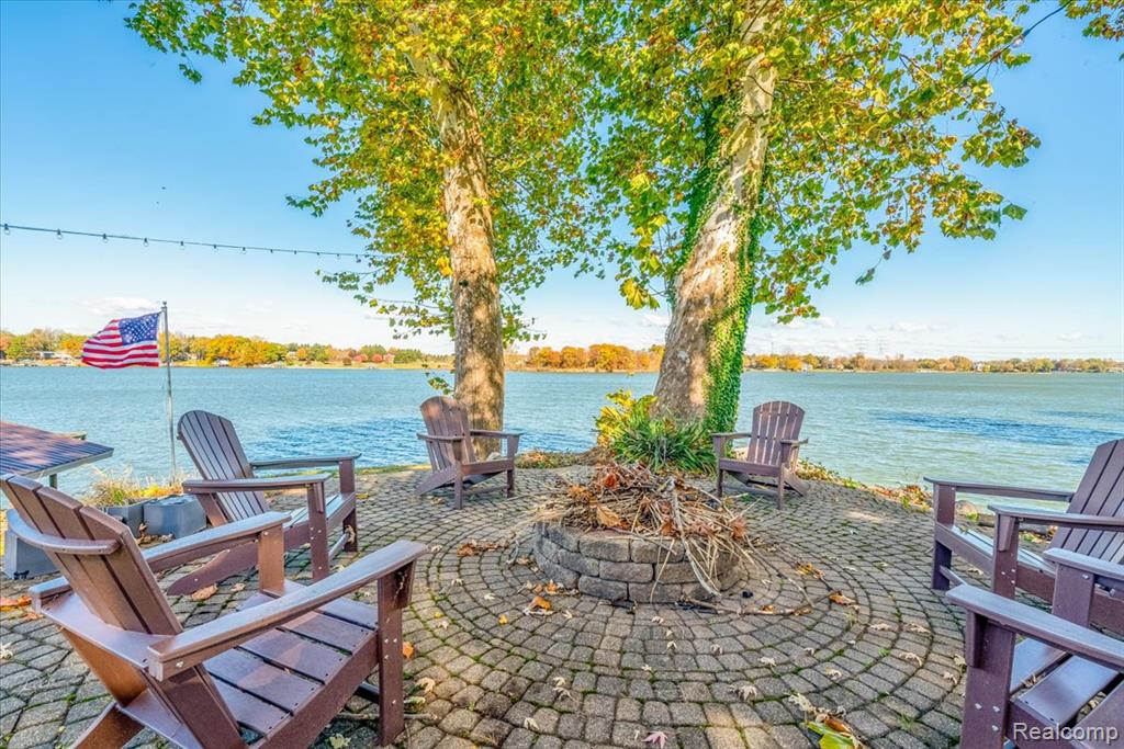 43160 E Huron River Drive, Belleville, MI 48111 — Photo 58