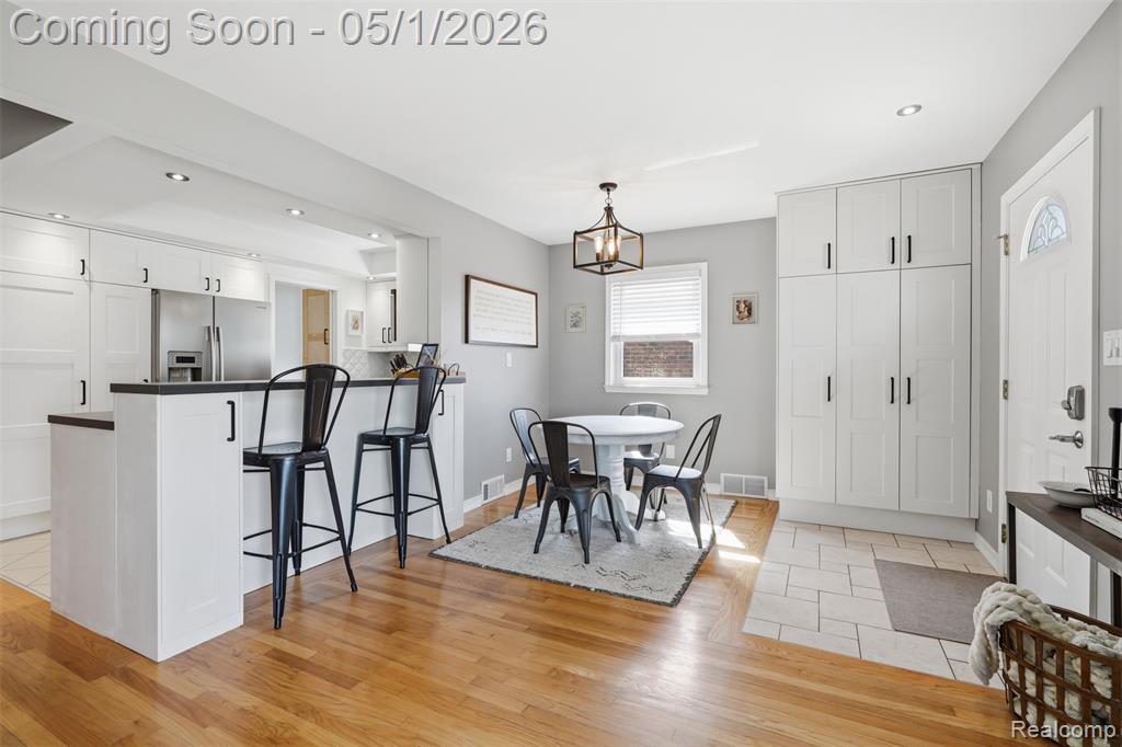 65 W Elmwood Avenue, Clawson, MI — Photo 5