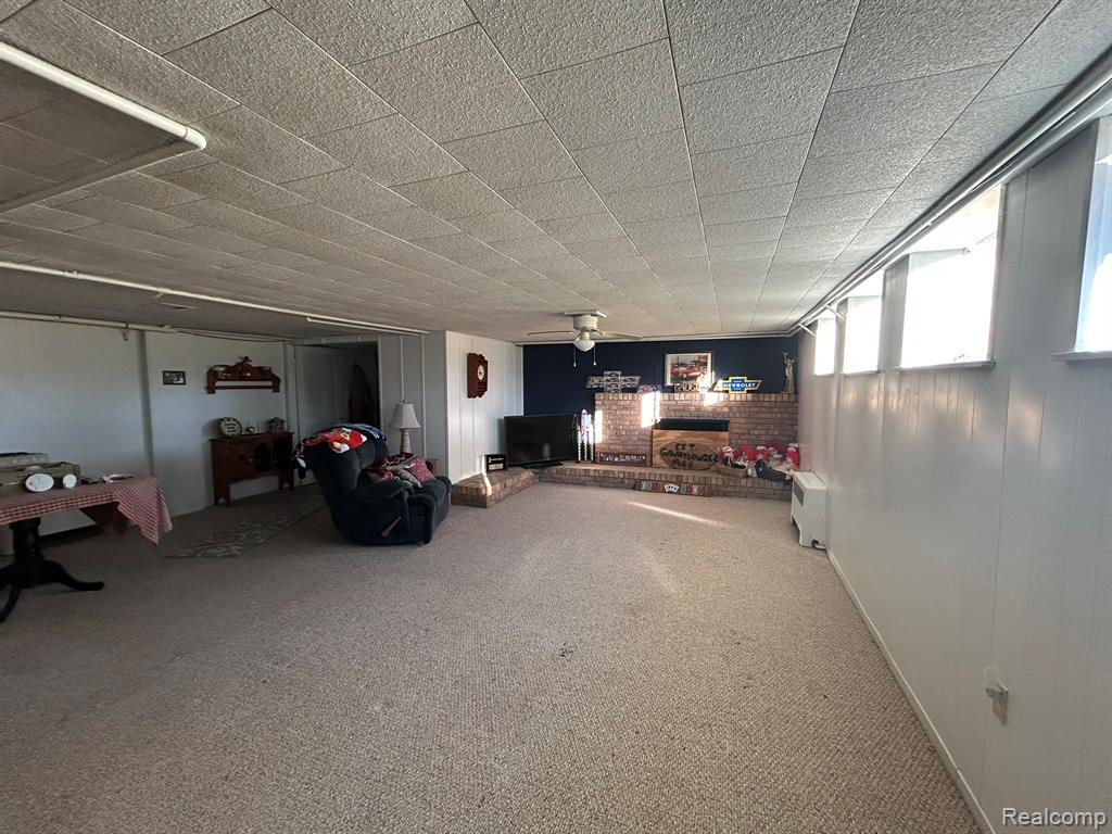 921 Saginaw Street, Vassar, MI 48768 — Photo 14