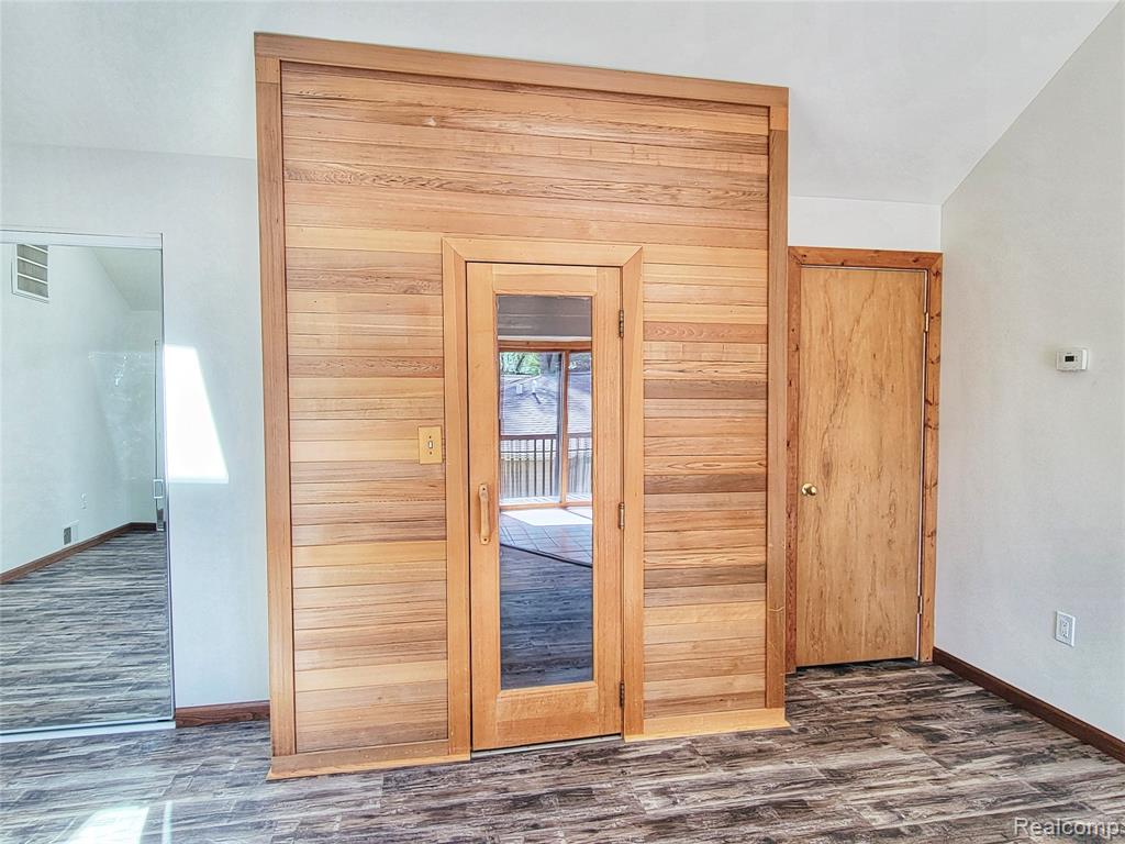 712 Wolverine Drive, Wolverine Lake, MI 48390 — Photo 11