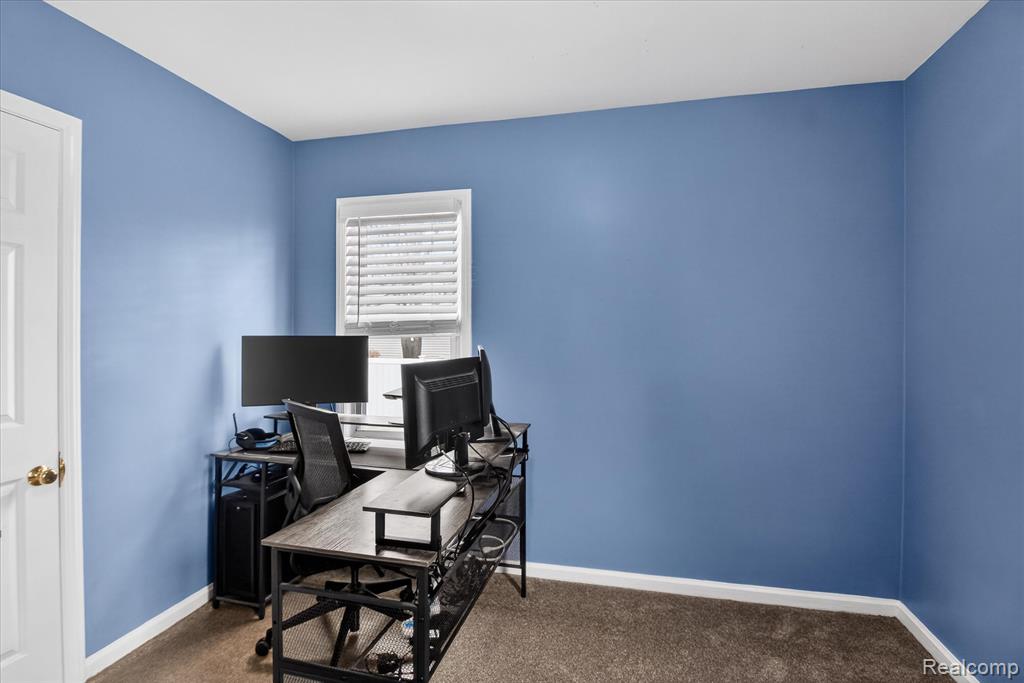 29508 Bock Street, Garden City, MI — Photo 24
