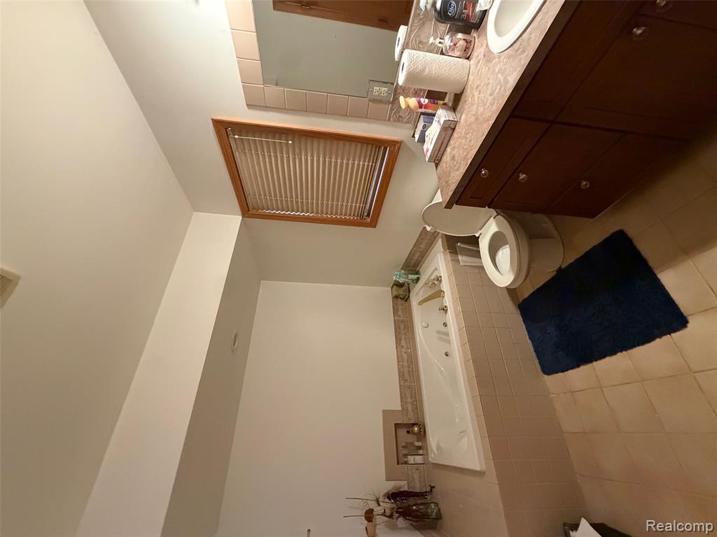 4366 Cordova Drive, Milan, MI 48160 — Photo 23