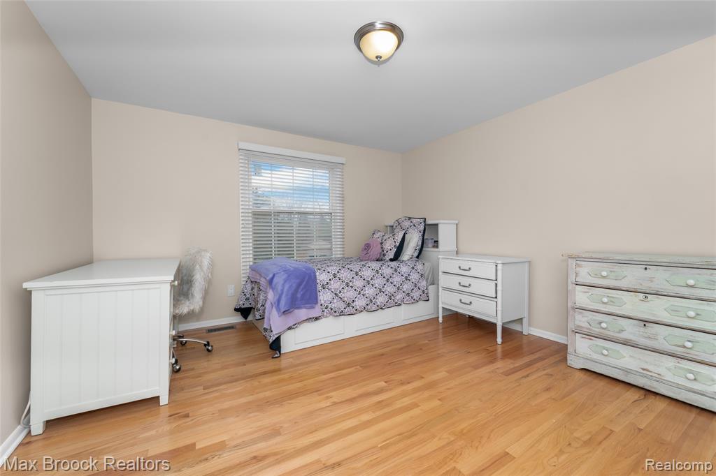 7118 Cathedral Drive, Bloomfield Hills, MI 48301 — Photo 48