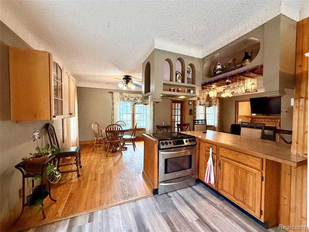 3194 S Vassar Road, Burton, MI 48519 — Photo 2