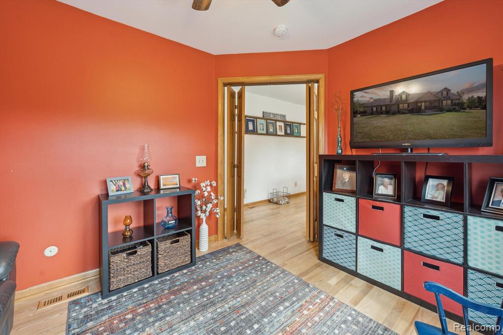 20875 WATERLOO Road, Chelsea, MI 48118 — Photo 17