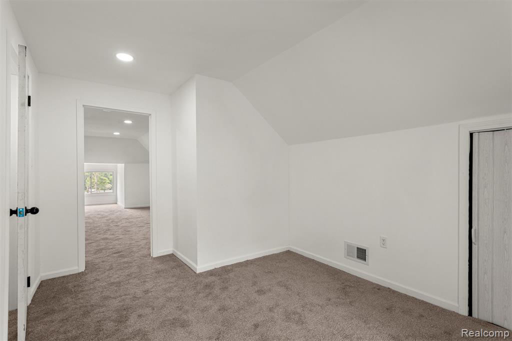 7432 Churchill Street, Detroit, MI 48206 — Photo 34