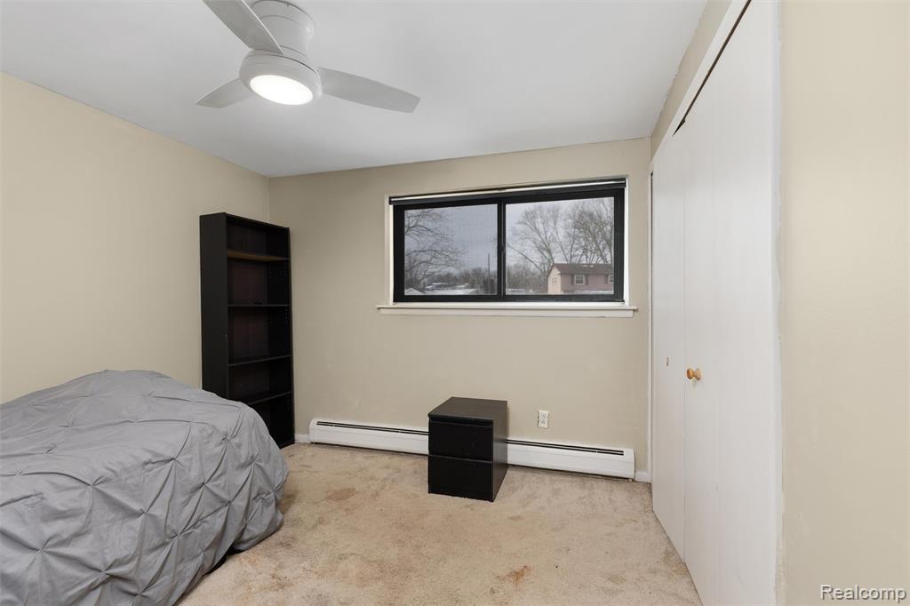 25376 Lyncastle Street, Farmington, MI, 48336