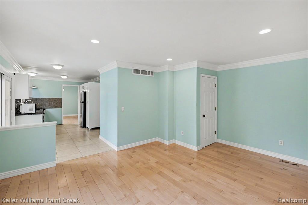 44820 Yorkshire Drive, Novi, MI — Photo 5