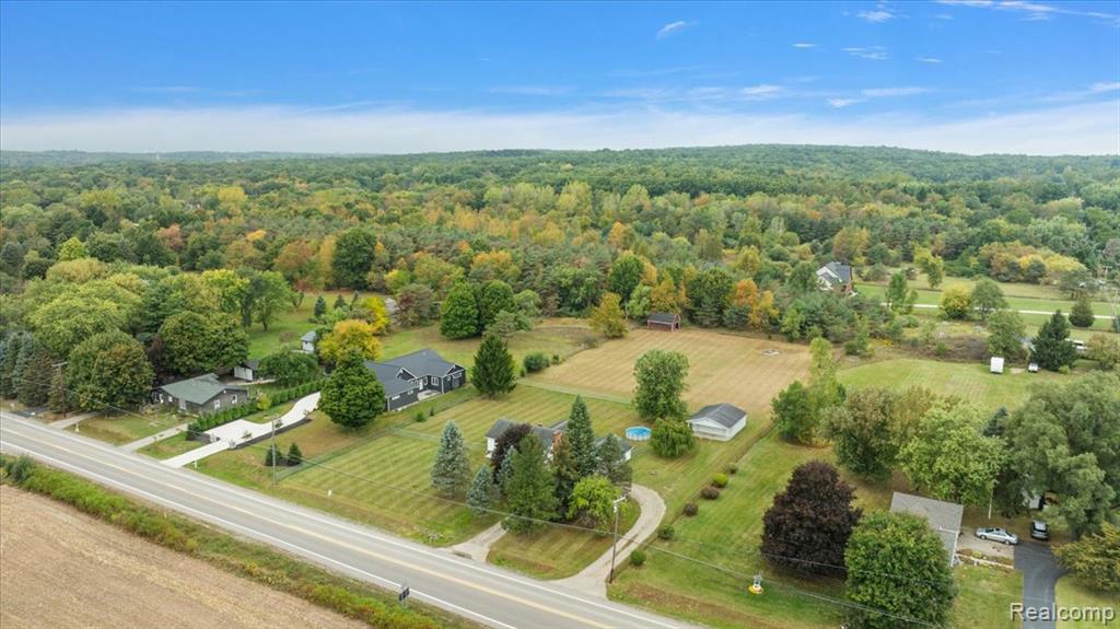 8918 Davisburg Road, Clarkston, MI 48348 — Photo 44