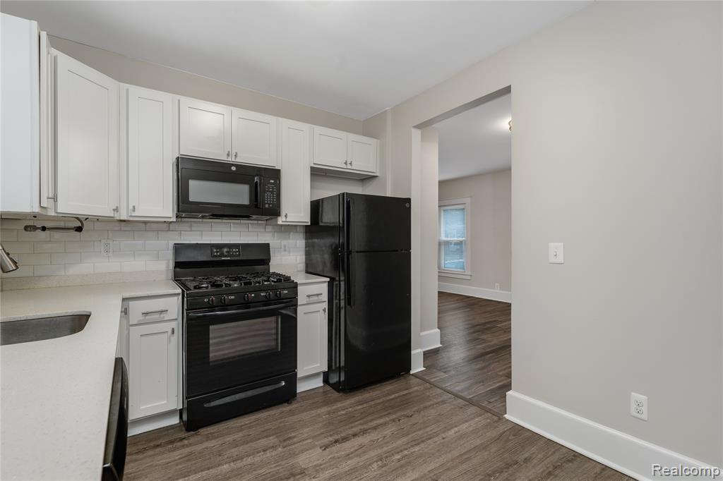 69 Lincoln Street, Pontiac, MI 48341 — Photo 9
