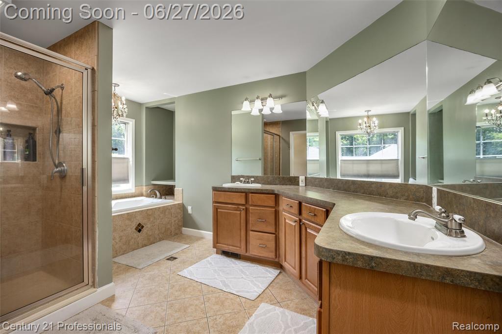8928 Wild Iris Court, Davisburg, MI 48350 — Photo 30