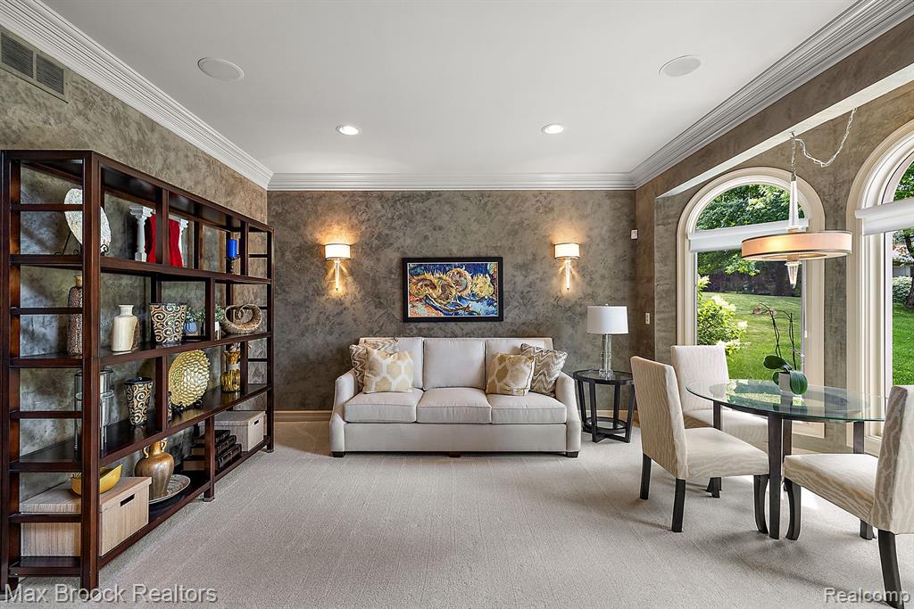 6340 Lakeshore Street, West Bloomfield, MI 48323 — Photo 5