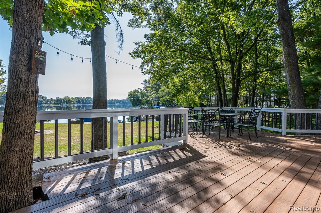 4649 Queens Way, Gladwin, MI 48624 — Photo 36