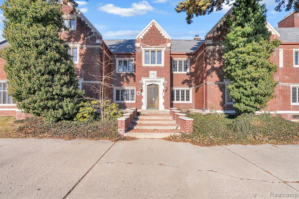 16761 E Jefferson Avenue, Grosse Pointe, MI 48230 — Photo 9