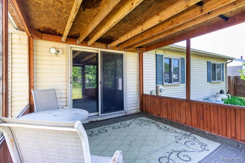 32016 Belcrest Road, Rockwood, MI — Photo 39
