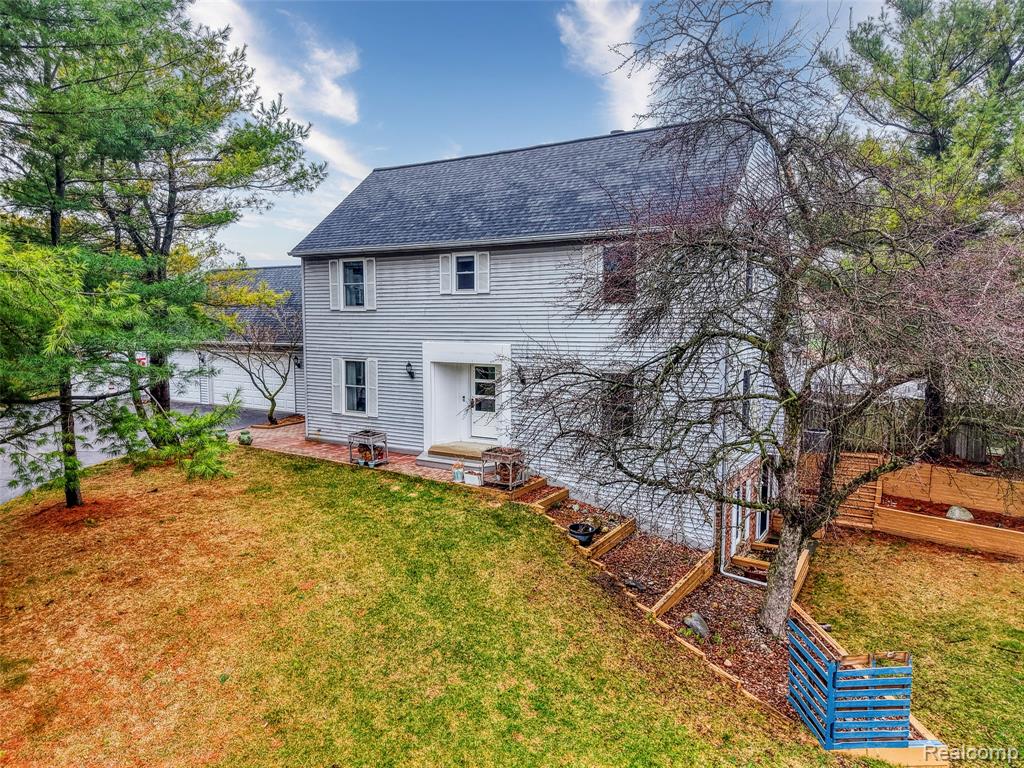 12921 Ann Lynn Drive, South Lyon, MI 48178 — Photo 45