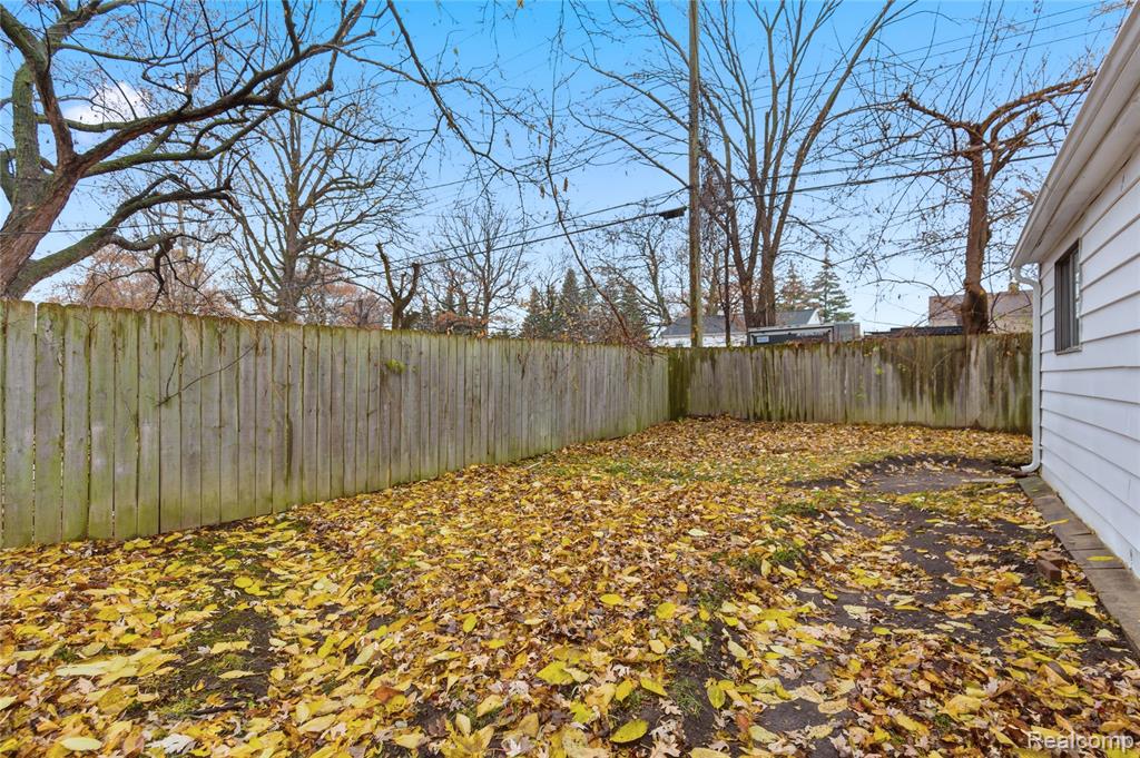 755 Scottwood Street, Pontiac, MI 48340 — Photo 24