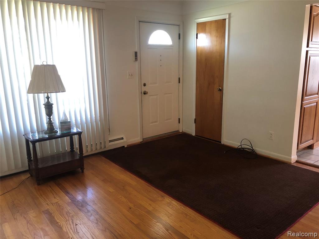 6556 Drexel Street, Dearborn Heights, MI 48127 — Photo 2