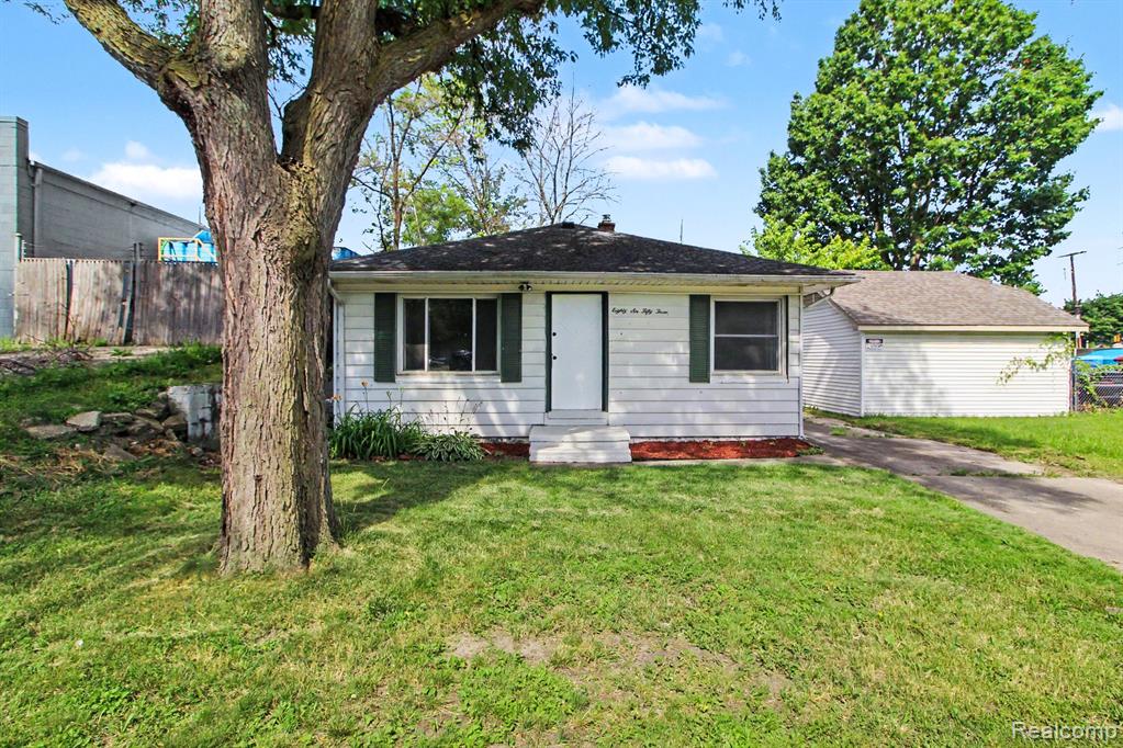8653 Lanewood Street, Westland, MI — front exterior